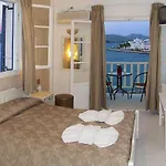 ホテル Pandrossos -