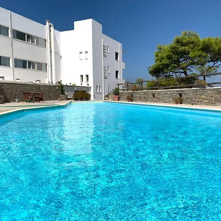 Pandrossos - 3* Páros