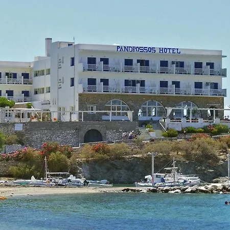 Pandrossos - 3* Páros